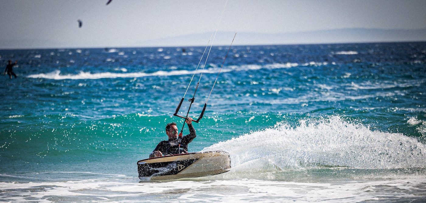 schouderblessure-kitesurfen-sportfysiotherapie-fysiosportief